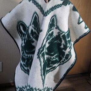 Green Wolf Pattern Poncho